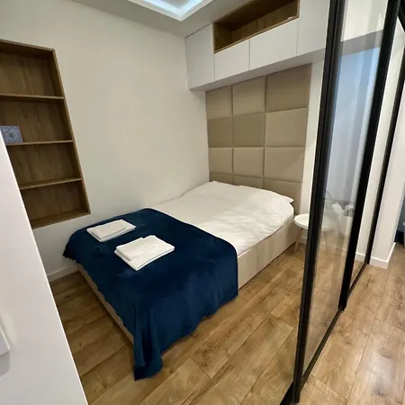 Zgoda 5 Apartment